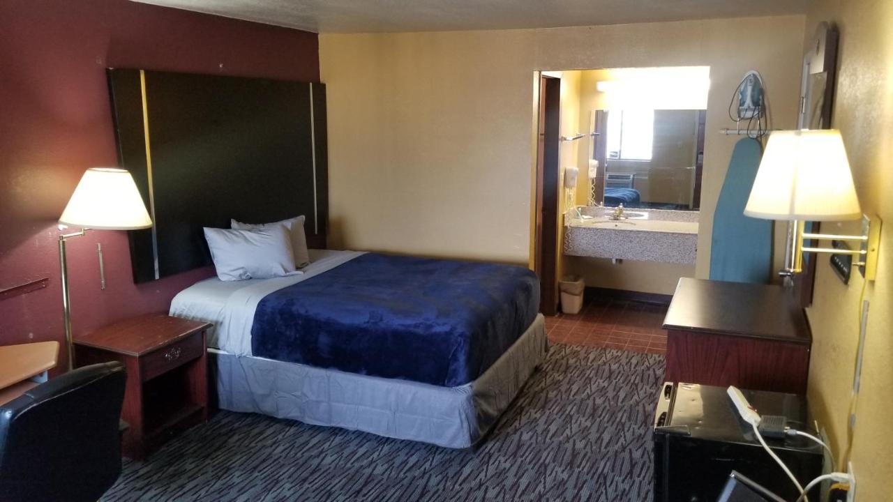 Executive Inn Stillwater Exterior photo